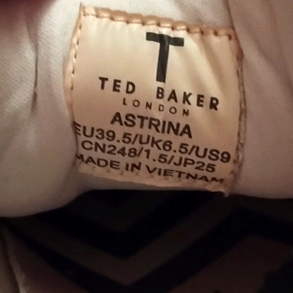 Ted Baker "Astrina" White Leather Women's Sneakers - Picture 10 of 10